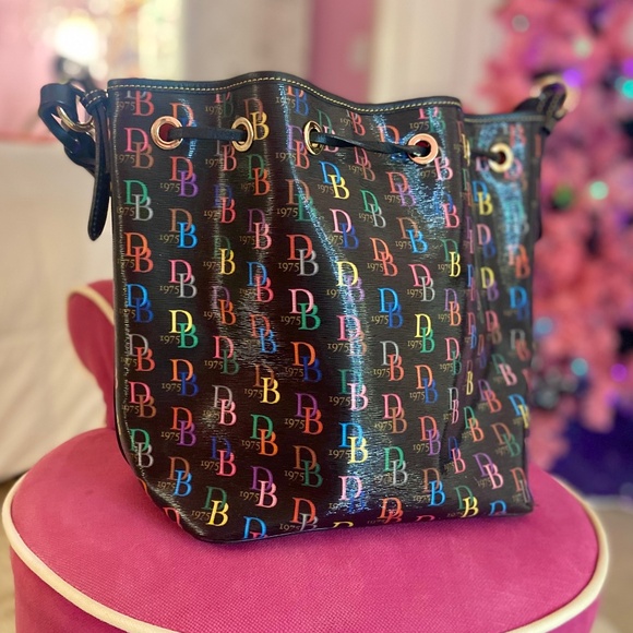 Dooney and Bourke Patent Leather Multicolor Letter Bucket Purse Women’s Bag - Picture 5 of 11